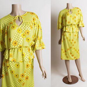 Vintage 1970s Yellow Floral Daisy Print Blouse Skirt Set 70s Flower Top